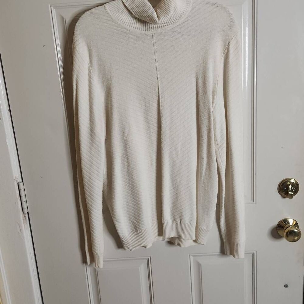 INC International concepts beige turtleneck sweater men's size M